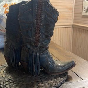 Corral ladies 8 1/2 beautiful boots